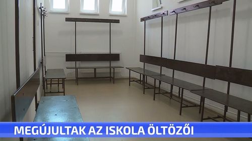 Megújultak az Ungváry Iskolában a tornatermi öltözők.