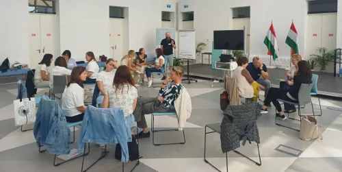 Közösségépítő kezdeményezés erősíti a szakképzést